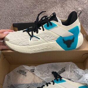 Under armour HOVR Project Rock size 10 men’s BNWT